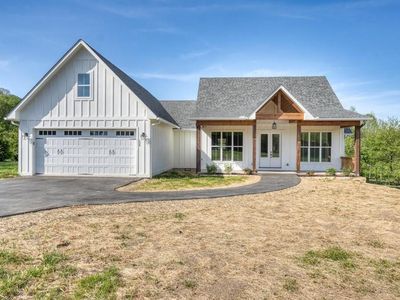 124 Meadow Brooke Ln