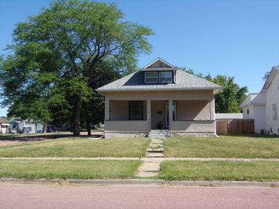 222 W 11th Ave