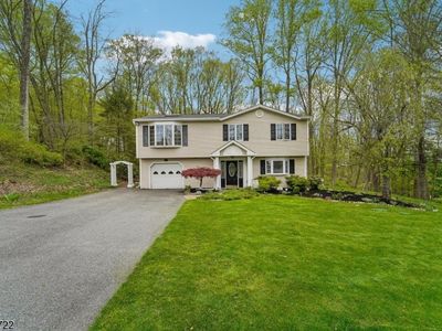 42 Scenic Dr