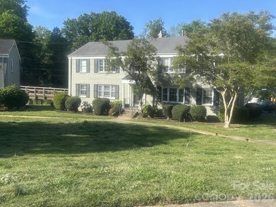 241 Wakefield Dr