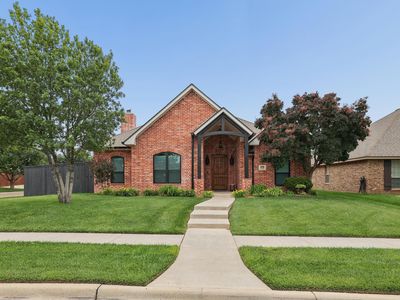 9201 Clint Ave