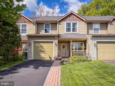 Property at 138 Mulberry Dr, Southampton, PA