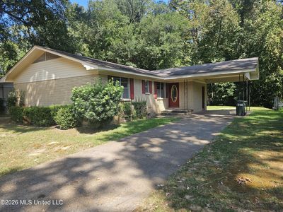 9 Woodside Ct