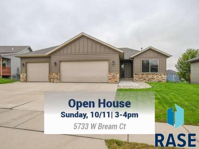 5733 W Bream Ct