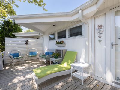 35 Library Ave #8T