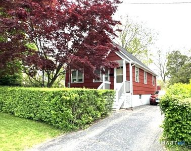 33 Victory Avenue