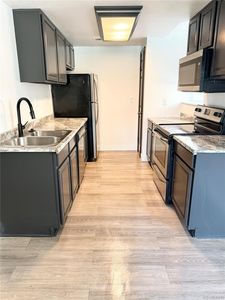 12430 E Cornell Avenue #101