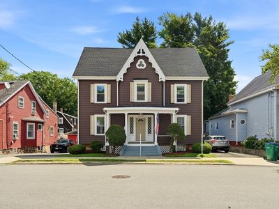 67 Oakwood Ave