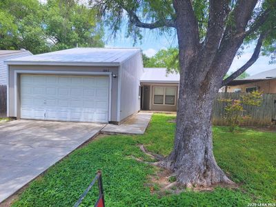 2842 Cherry Field