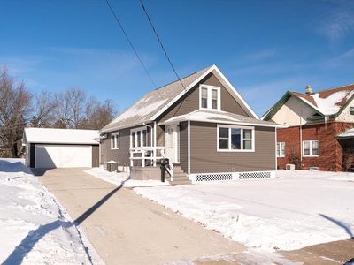 206 Washington STREET