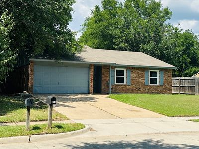 914 Clark Trl