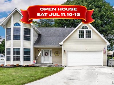216 Arrowhead Dr