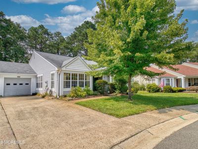 1207B Thornbury Lane