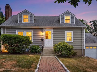 34 Langdon St