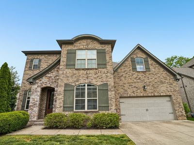 2504 Waldorf Ln
