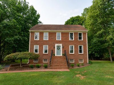1569 Gladden Cir