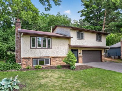 7160 Maplewood Dr