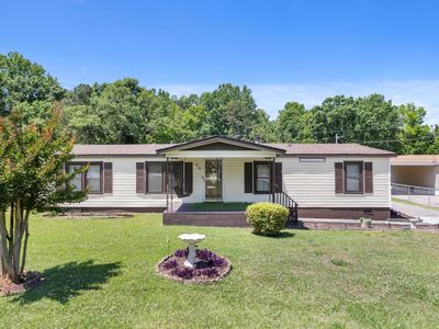 Property at 111 Lewis St, Clinton, SC