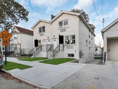 332 Underhill Ave #1