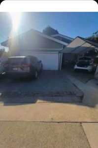 1689 El Toro Way