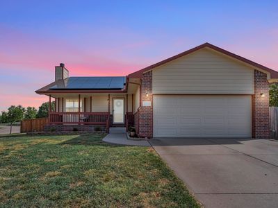 Property at 2306 Paddington Ct, Newton, KS