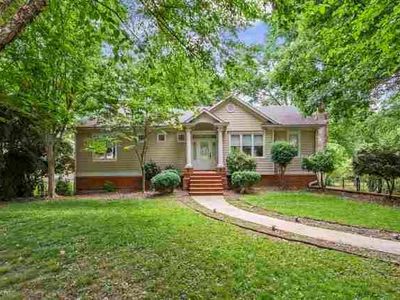 721 Smithstone Rd SE