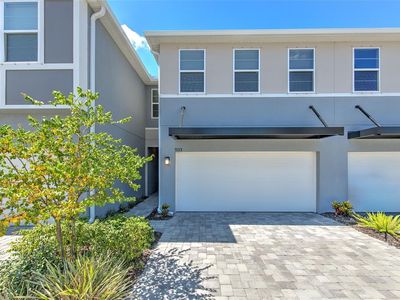 1133 Creek Valley Ct