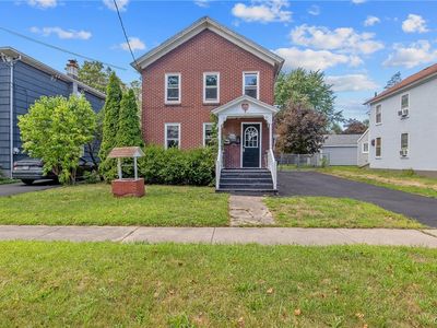 109 McCool Ave