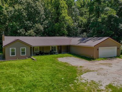 1562 Spring Bay Rd
