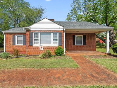 144 Maple Ln