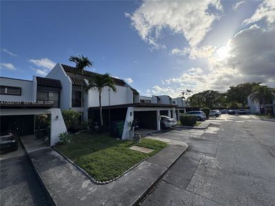 6530 Kendale Lakes Dr APT 1303