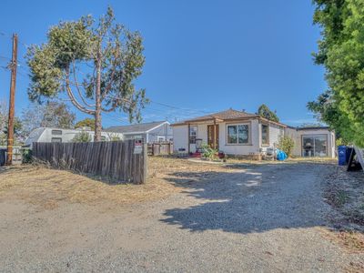 266 Manfre Rd