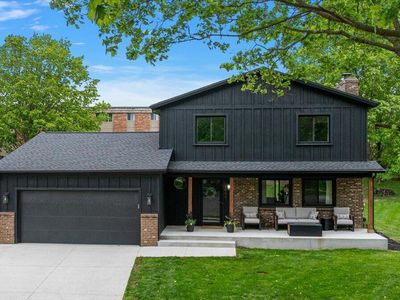 1944 Lenawee Rd SE