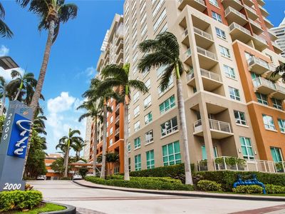 2000 N Bayshore Dr APT 506