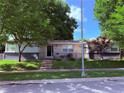 Property at 800 E 73rd St, Kansas City, MO