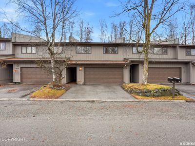 629 Highlander Cir