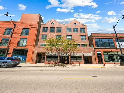 2733 N Lincoln Ave APT A