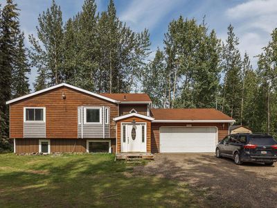 1839 Jessica Loop