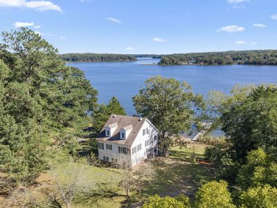 1468 Cedar Point Rd