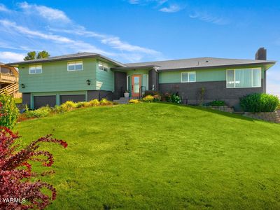 419 N 62nd Ave