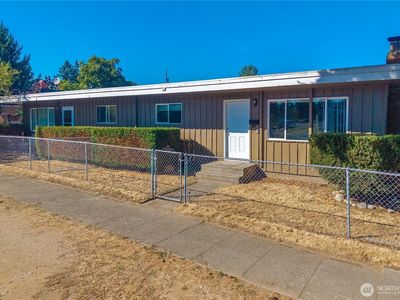 1561 1563 S 35th Street