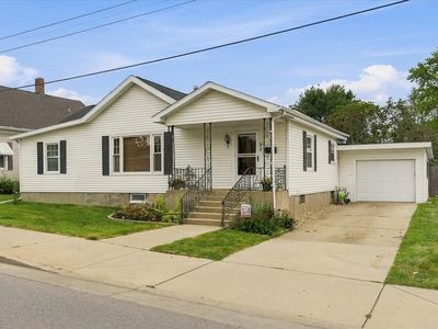 850 Joliet St