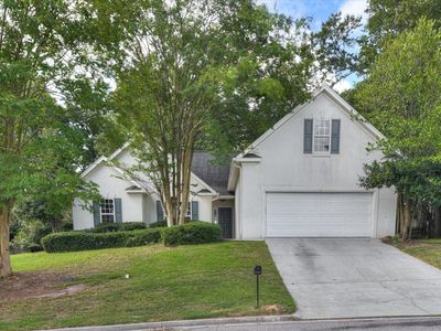 109 Crescent Ct