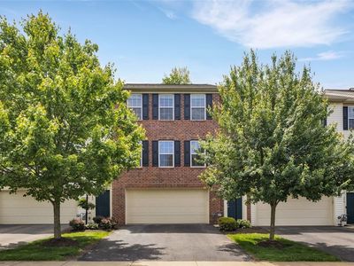 284 Broadstone Dr