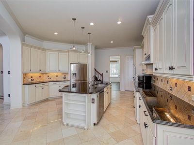 5226 Limestone Hill Ln