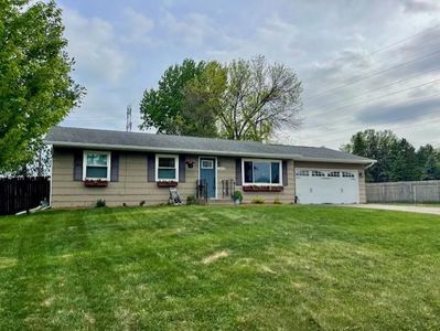 1392 Amaryllis Ln