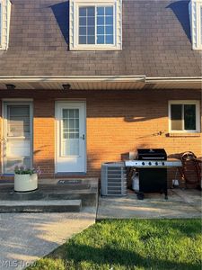 999 Renninger Rd