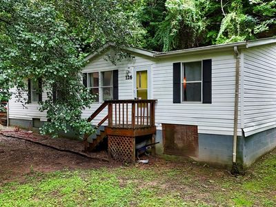 126 Maple Hill Dr