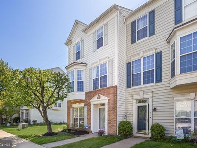 Property at 48 Snowberry Ln, Delran, NJ