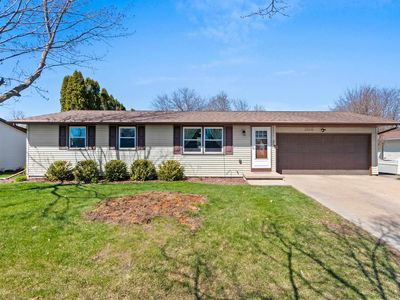 2589 Van Beek Rd
